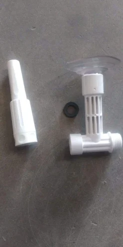 T-H Marine Rigging-Discontinued Hose Holder with Suction Cup