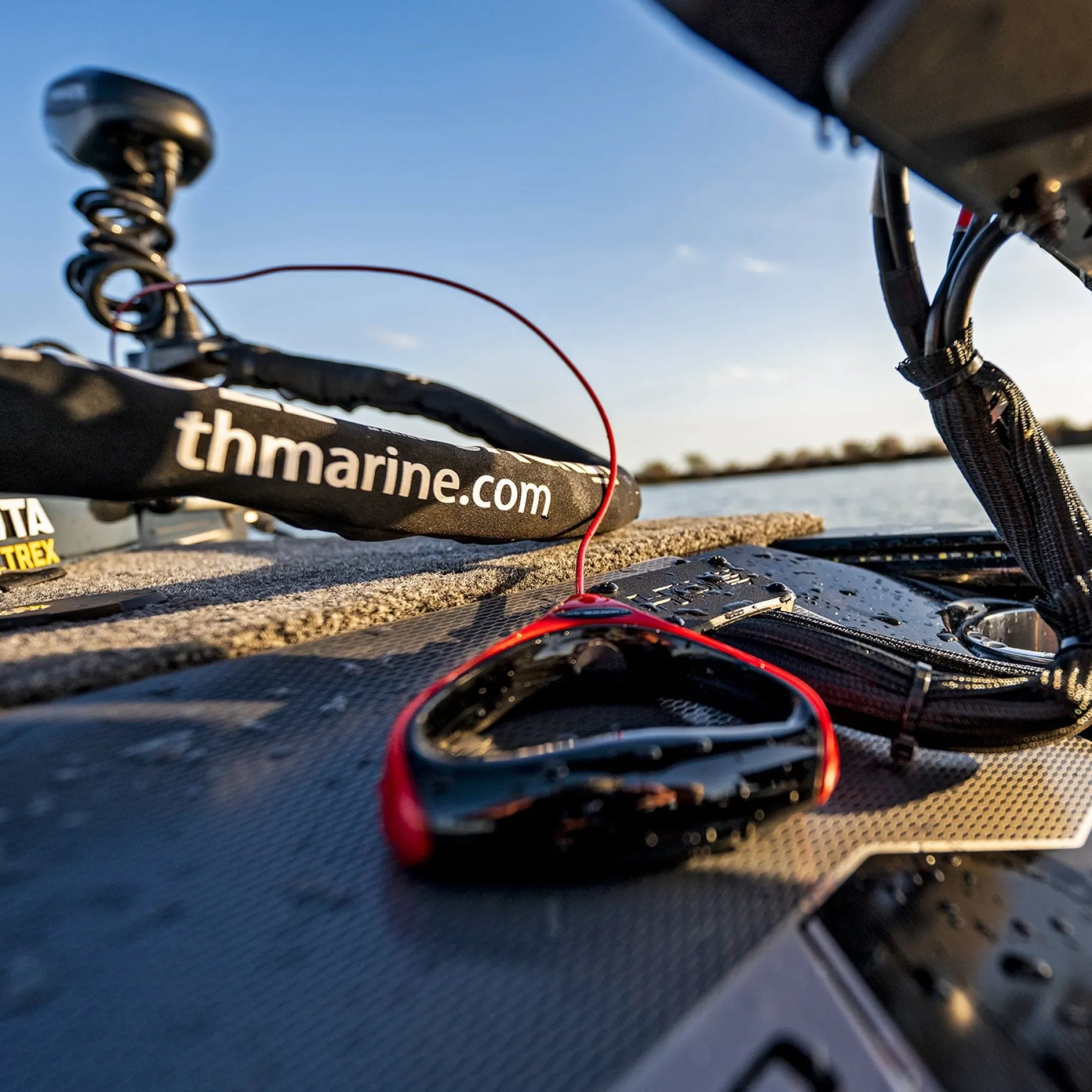 T-H Marine Rigging|Trolling Motor Accessories-G-Force Troll Jacket – Heavy-Duty Cable Organizer Sleeve for Trolling Motors
