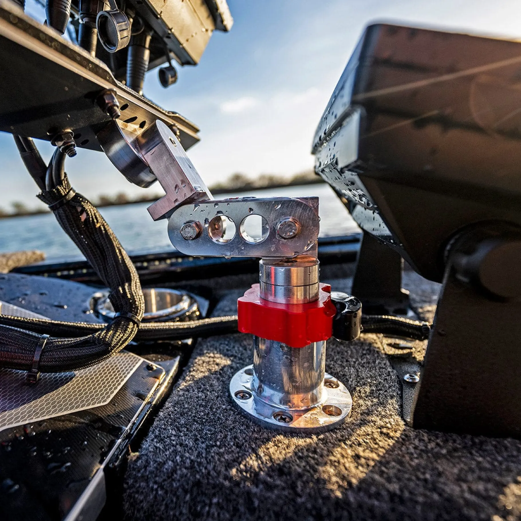 T-H Marine Organization-KONG KVD Extreme Strength Electronics Mount