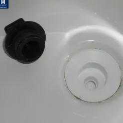T-H Marine Plumbing & Drains-PVC Push-In Drain Plug