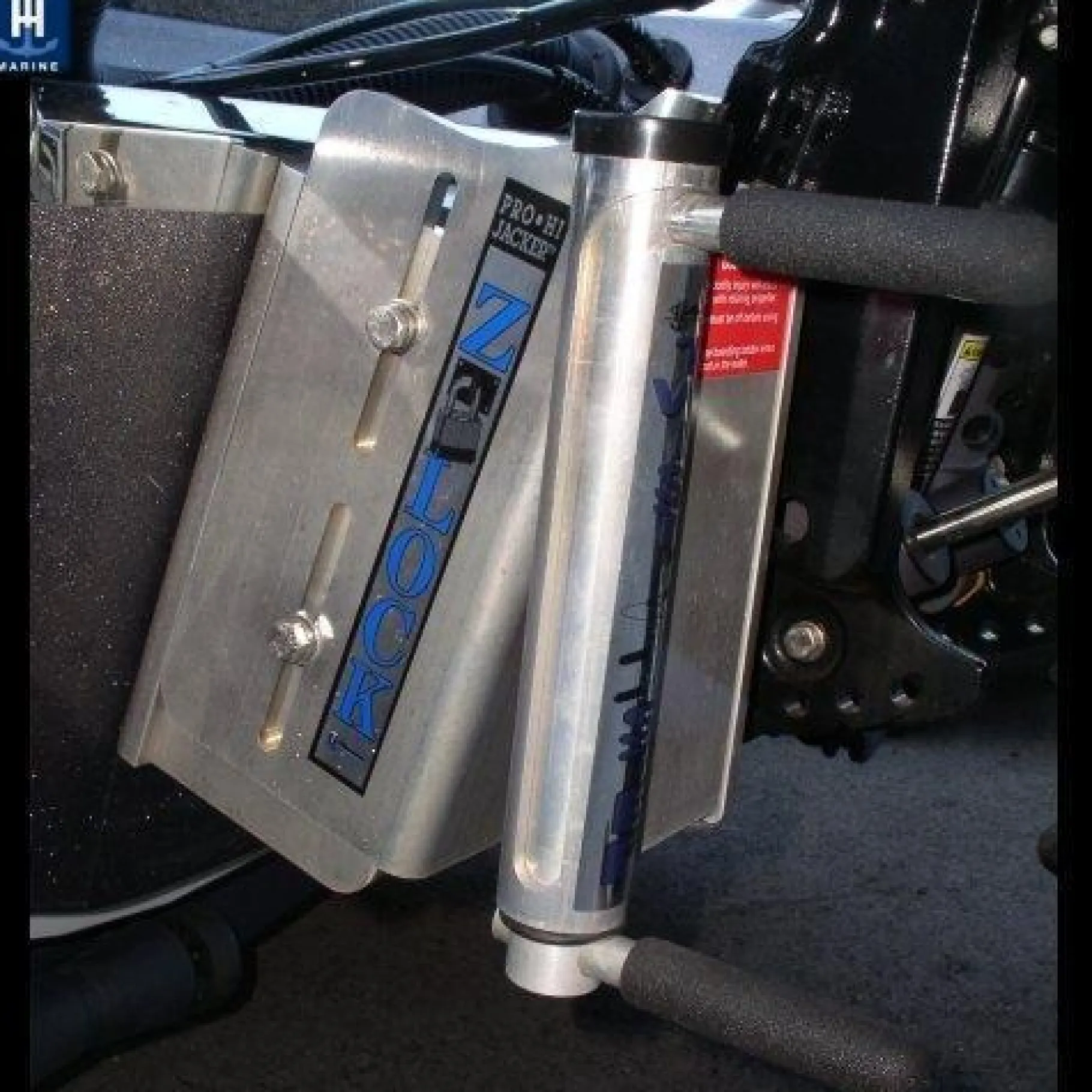 T-H Marine Jack Plates & Trim Units-TWIST STEP™ Emergency Jack Plate Ladder